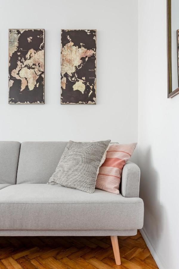 Stroll To Coffee Shops Near A Renovated Hillside Apartment In Graca Lisboa Exteriör bild